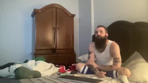 Snapshot of concentralized chatting on 02/06/25, 04:10 Matt online show from 02/06/25, 04:10