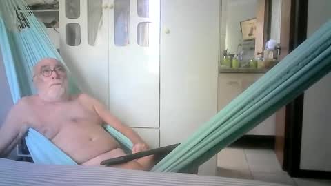 Snapshot of concris chatting on 12/14/24, 02:42 Paturi online show from 12/14/24, 02:42