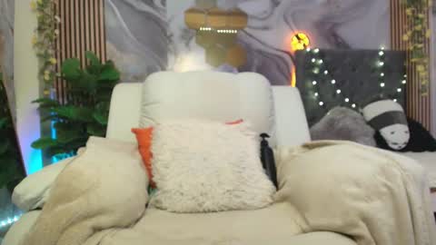 Ariane... online show from 08/03/26, 11:08