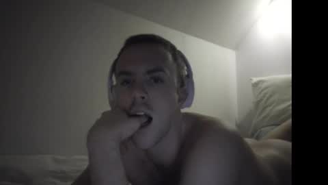 dreamy eyed lover online show from 01/10/26, 05:09