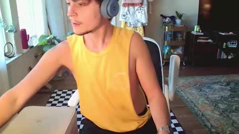 Snapshot of connertwunk chatting on 02/13/26, 07:43 ConnerTwunk online show from 02/13/26, 07:43