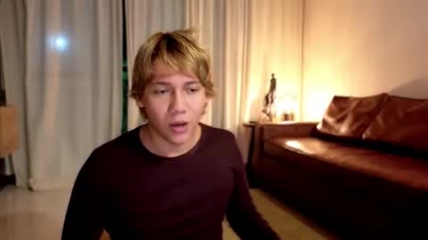 Snapshot of connie_varela chatting on 02/07/26, 12:25 new account online show from 02/07/26, 12:25