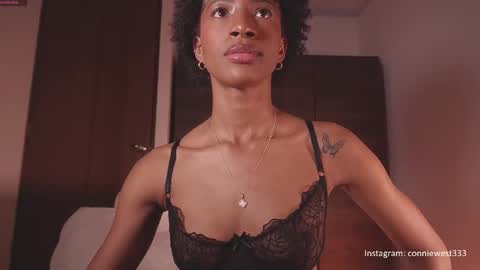 Snapshot of connie_west0 chatting on 11/01/25, 11:07 independent model online show from 11/01/25, 11:07