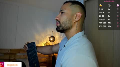 Snapshot of connor_jackson1 chatting on 02/12/25, 02:56 Connor Jackson online show from 02/12/25, 02:56