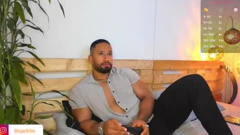 Snapshot of connor_jackson1 chatting on 02/14/25, 04:15 Connor Jackson online show from 02/14/25, 04:15