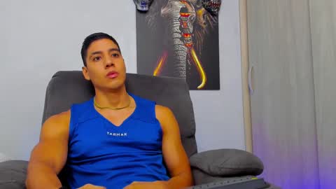 Snapshot of connorkingg chatting on 02/17/25, 01:42 CONNORKING online show from 02/17/25, 01:42