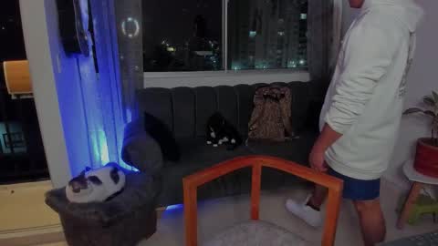 Connor Smith online show from 09/22/25, 02:35