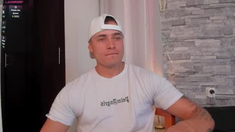 Connor Smith online show from 12/04/25, 12:14