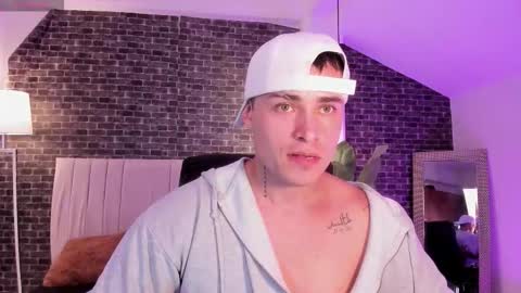 Connor Smith online show from 02/05/26, 08:02