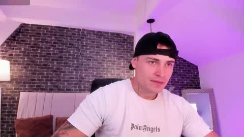 Connor Smith online show from 02/06/26, 03:59