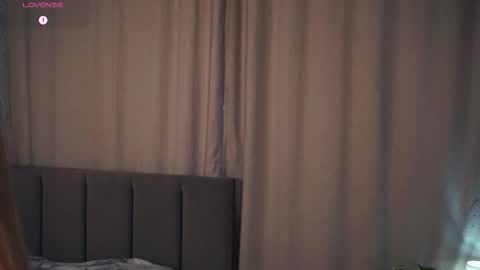 Hello im Sofia Welcme to my room .More hugs and kiss for you online show from 11/19/25, 06:35