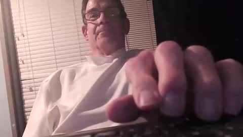 Snapshot of convictdbeavrbandit chatting on 11/02/25, 11:12 Jackson online show from 11/02/25, 11:12