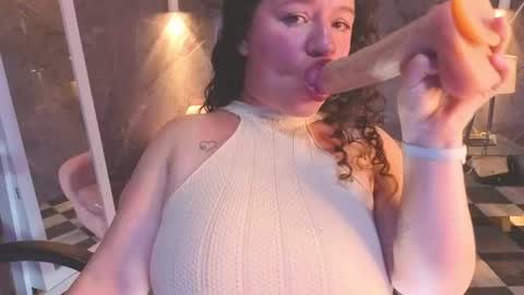 Snapshot of cony_curly_b chatting on 06/17/26, 03:09 Online 2200 - 0600 online show from 06/17/26, 03:09