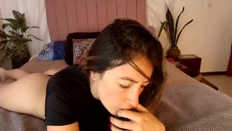 Snapshot of conyabril chatting on 06/18/26, 12:20 conyabril online show from 06/18/26, 12:20