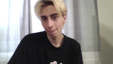 Snapshot of cookie_sex chatting on 11/13/25, 01:59 cookie_sex online show from 11/13/25, 01:59