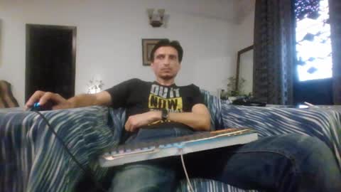 Snapshot of cool2buddies chatting on 05/31/26, 01:58 Cool2Buddies online show from 05/31/26, 01:58