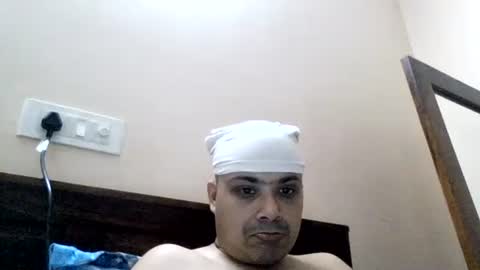 Snapshot of cool_breeze09 chatting on 06/16/26, 07:44 Cool Breeze09 online show from 06/16/26, 07:44