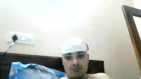 Snapshot of cool_breeze09 chatting on 06/17/26, 11:12 Cool Breeze09 online show from 06/17/26, 11:12