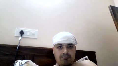Snapshot of cool_breeze09 chatting on 06/24/26, 10:03 Cool Breeze09 online show from 06/24/26, 10:03