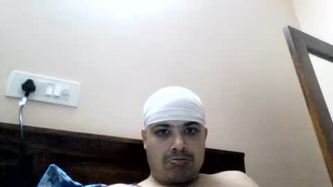 Snapshot of cool_breeze09 chatting on 07/10/26, 11:35 Cool Breeze09 online show from 07/10/26, 11:35