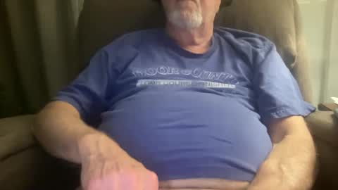 Snapshot of cool_runnings11 chatting on 12/04/24, 05:27 whatever you want it to be online show from 12/04/24, 05:27