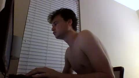 Snapshot of cooldude122222 chatting on 02/01/25, 02:05 cooldude122222 online show from 02/01/25, 02:05