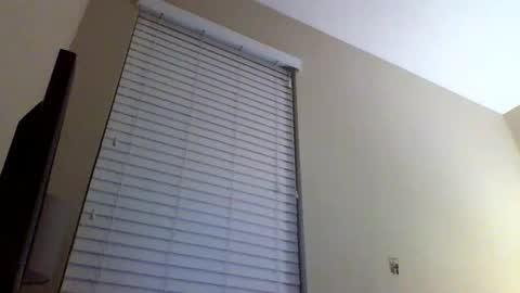 Snapshot of cooldude122222 chatting on 02/22/25, 12:29 cooldude122222 online show from 02/22/25, 12:29