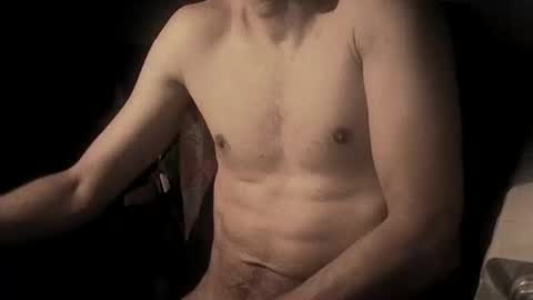 Snapshot of coolmementox chatting on 01/21/25, 10:41 ChoveEnArrakis online show from 01/21/25, 10:41