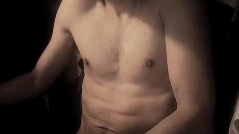 Snapshot of coolmementox chatting on 02/11/25, 11:33 ChoveEnArrakis online show from 02/11/25, 11:33