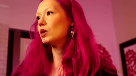 Ginger The Cringer online show from 04/23/26, 09:52