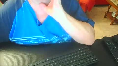 coquin375 online show from 10/17/25, 06:32