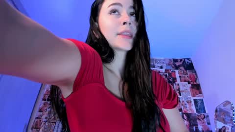 Snapshot of coralinekam1 chatting on 01/28/25, 07:00 Coralinekam1 online show from 01/28/25, 07:00