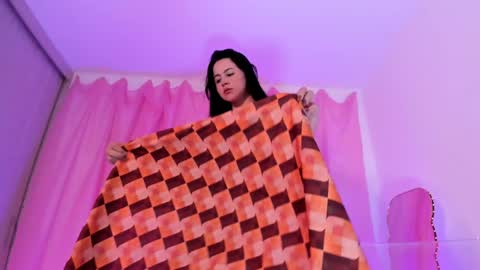 Snapshot of coralinekam1 chatting on 01/29/25, 04:08 Coralinekam1 online show from 01/29/25, 04:08