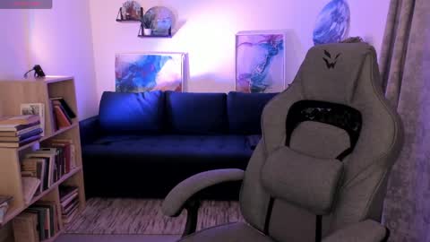 little girl who is always right or just Cora online show from 04/04/26, 02:10