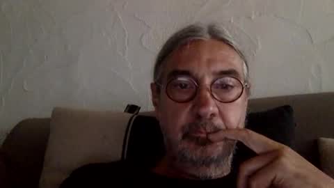 coreander online show from 09/21/25, 02:08