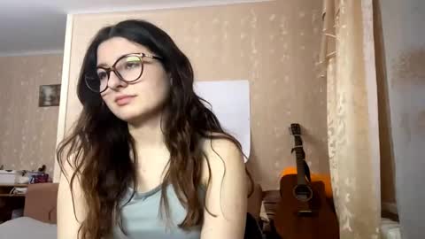 Snapshot of coreycorcoran chatting on 11/14/25, 01:10 Elisheva online show from 11/14/25, 01:10