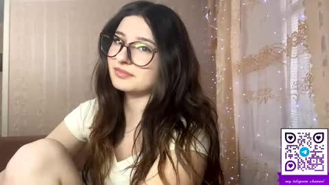 Elisheva online show from 04/22/26, 12:07