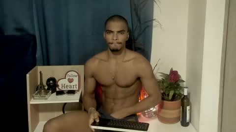Snapshot of coreyglover chatting on 06/05/26, 09:37 CoreyGlover online show from 06/05/26, 09:37