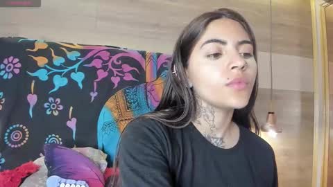 Cori online show from 12/22/25, 04:09