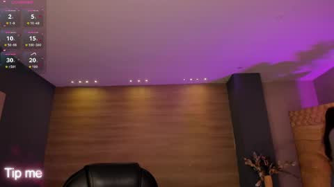 Corinne Russo online show from 03/26/26, 12:55