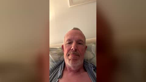 Snapshot of coriolis1957 chatting on 04/16/26, 06:47 coriolis1957 online show from 04/16/26, 06:47