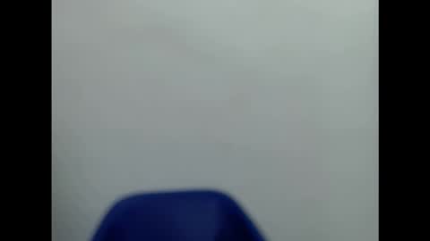 Snapshot of cornxcuntx chatting on 10/25/25, 05:19 cornxcuntx online show from 10/25/25, 05:19