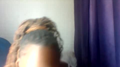 blue online show from 12/22/25, 02:36