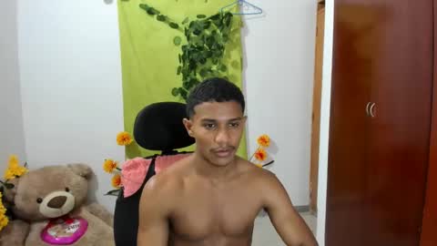 Ethan  online show from 01/20/25, 02:11