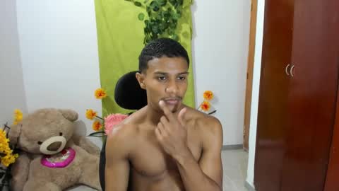 Ethan  online show from 01/22/25, 11:53