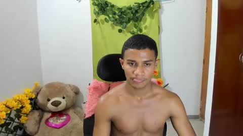 Ethan  online show from 02/18/25, 02:16