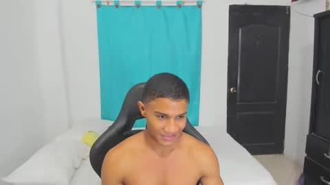 Ethan  online show from 09/10/25, 02:22