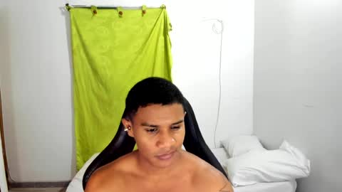 Snapshot of corzoethan chatting on 07/19/26, 11:52 Ethan online show from 07/19/26, 11:52