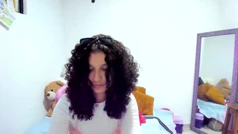 Lunita online show from 10/05/25, 04:16