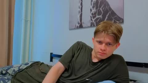 Andrew online show from 07/26/26, 04:47